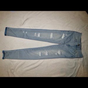 american eagle light wash ripped high rise jegging